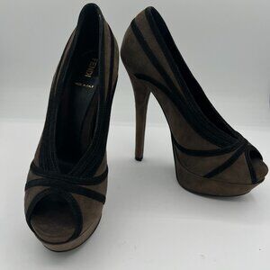 Fendi Brown Suede Platform Peep Toe Pumps – Size 38 (US 8)